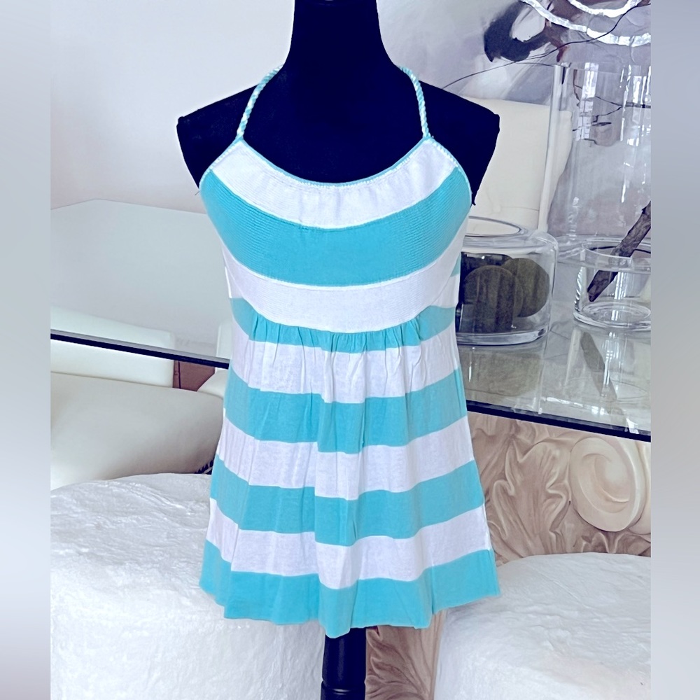 2/$20 … Gap knit halter top - size L